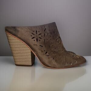 BCBG Women’s Size 10 High Heels Brown Suede Carmen Laser Cut Slip On Shoes